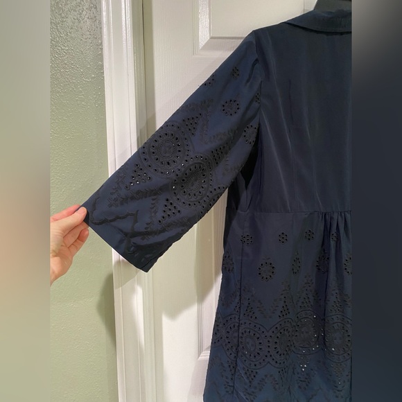 Chicos Eyelet Jacket Sz 2 L Navy Zip Front Lightweight Womens Long Sleeve - Picture 12 of 13